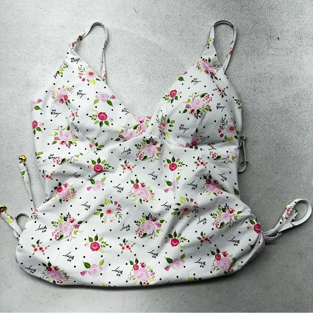 NWOT Betsey Johnson White Floral One Piece Swimsuit, Large